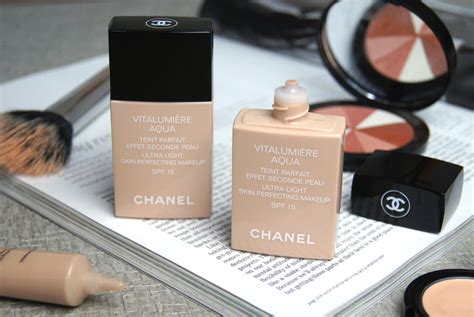 chanel vitalumiere aqua foundation jezebel|Chanel vitalumiere liquid foundation.